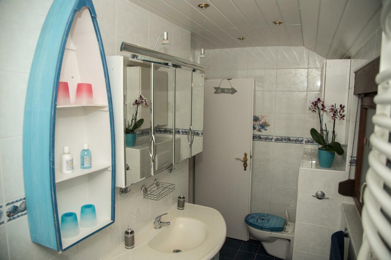 Ferienwohnung "Hirsch Huesli" Schopfheim Exteriör bild