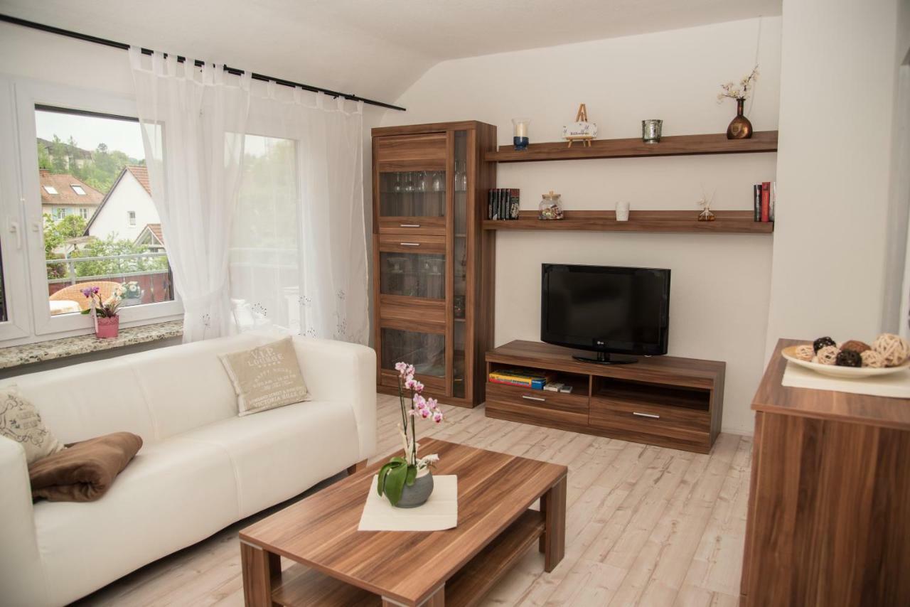 Ferienwohnung "Hirsch Huesli" Schopfheim Exteriör bild