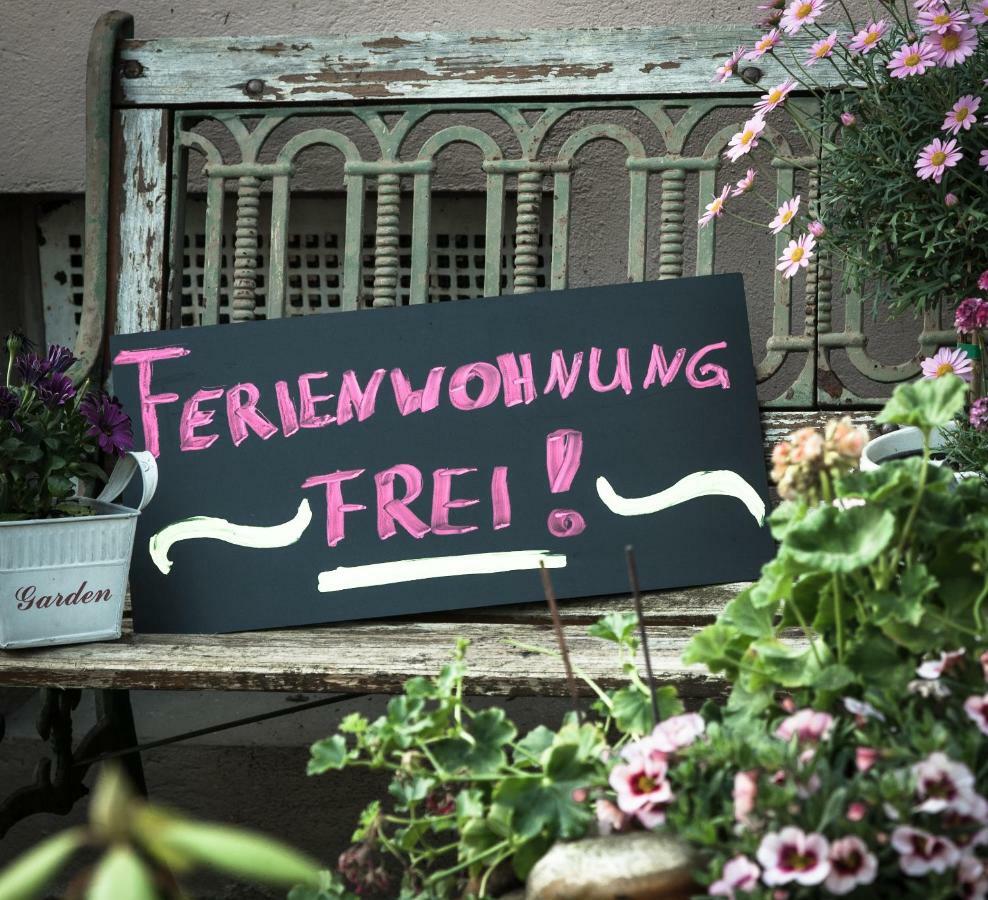 Ferienwohnung "Hirsch Huesli" Schopfheim Exteriör bild